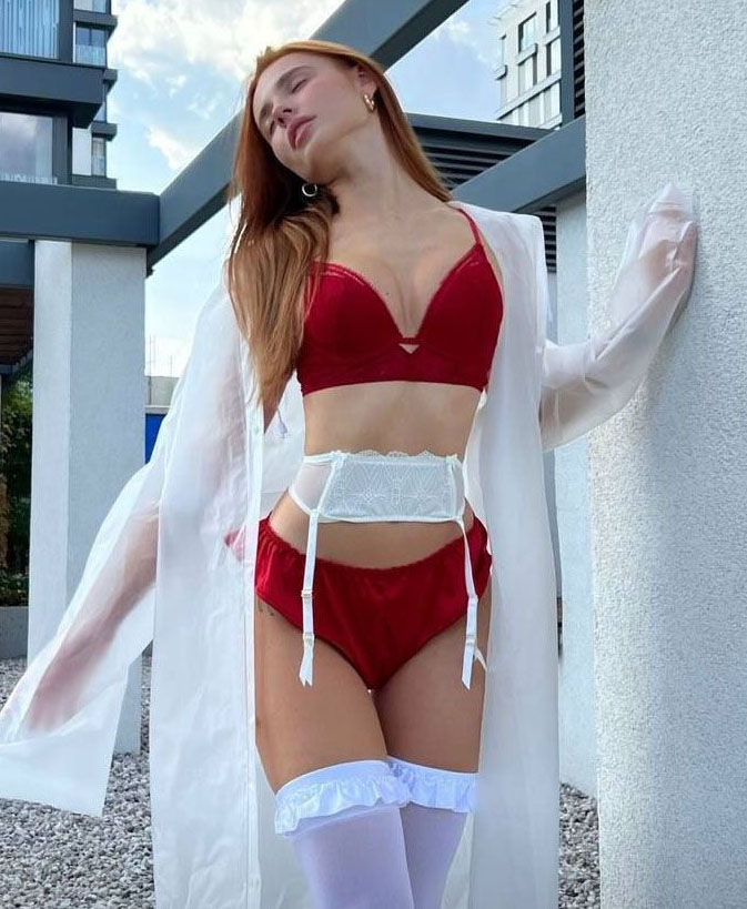 Liza Vasilenko nude. Photo - 5