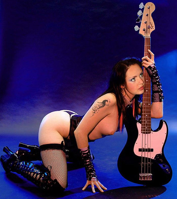 Maksim nude. Photo - 91