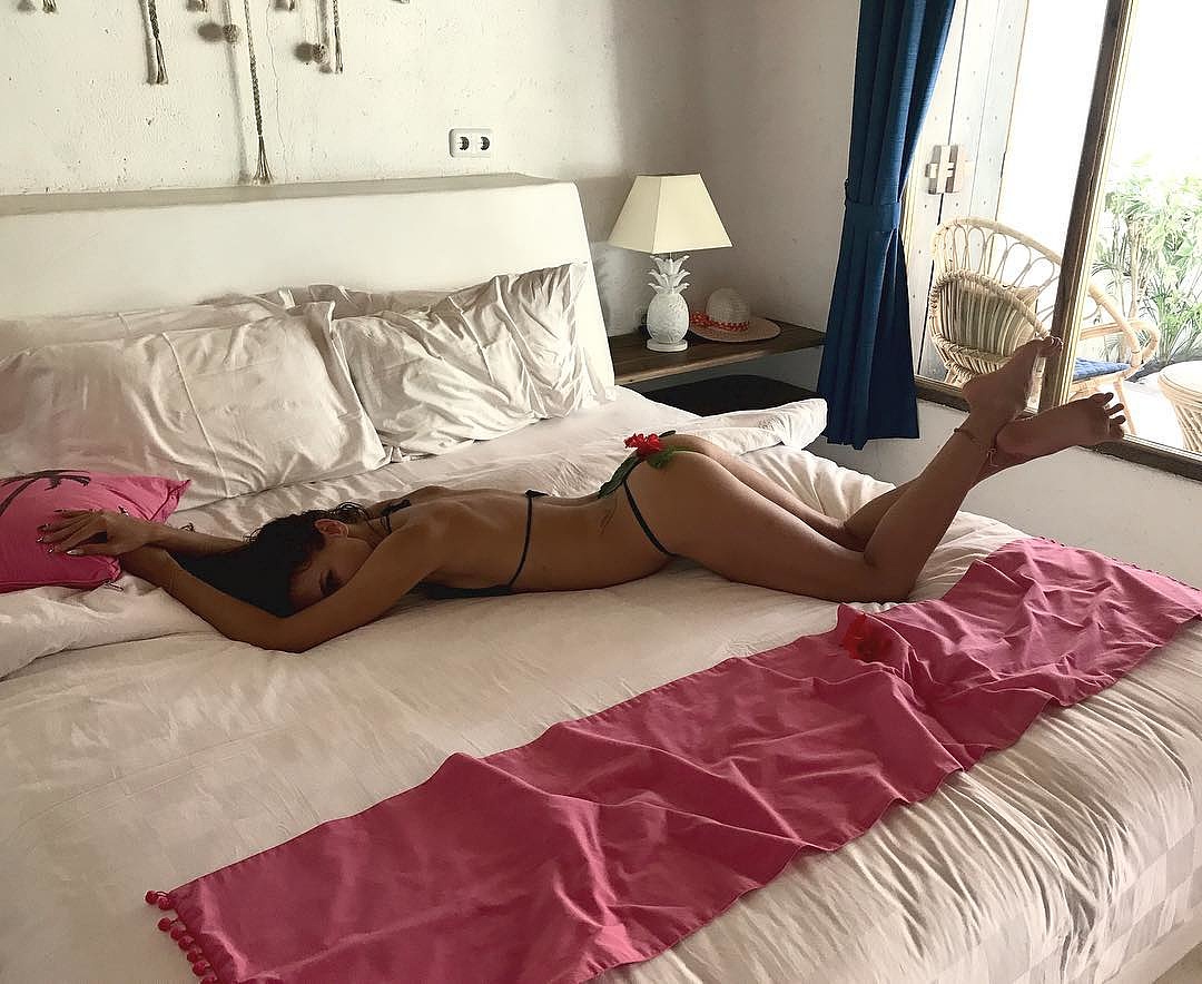 Nastya Rybka nude. Photo - 15