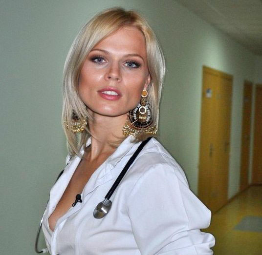 Olga Freymut nude. Photo - 5