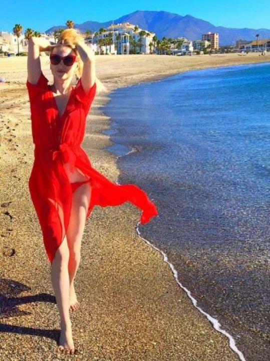 Olga Medynich nude. Photo - 16