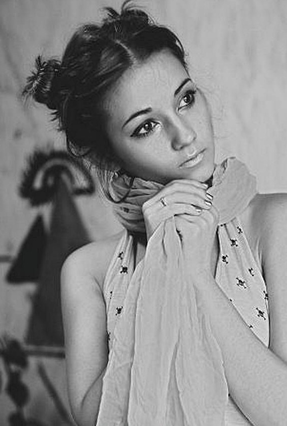 Valentina Lukashuk nude. Photo - 1