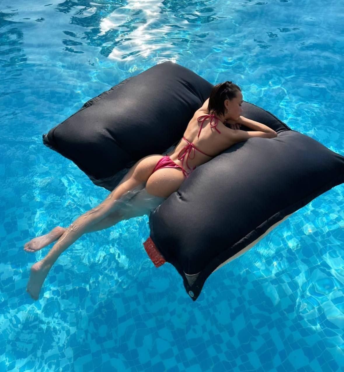 Valya Karnaval nude. Photo - 32