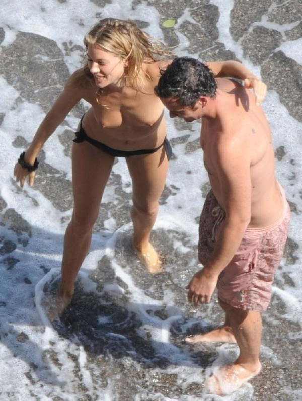Sienna Miller nude. Photo - 7