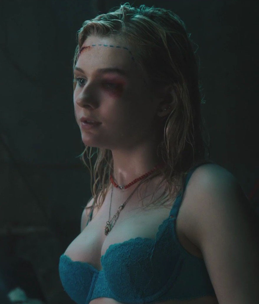 Abigail Breslin nude. Photo - 17
