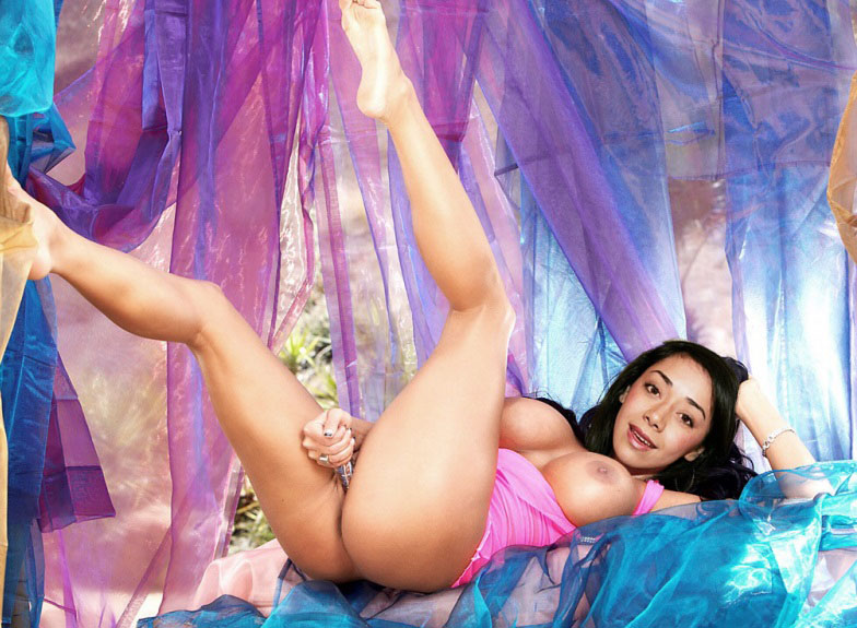 Aimee Garcia nude. Photo - 2