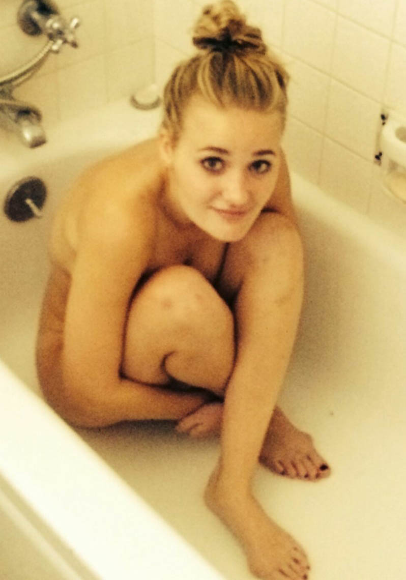 AJ Michalka nude. Photo - 3