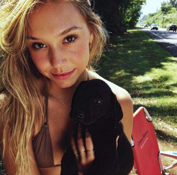 Alexis Ren nude. Photo - 112