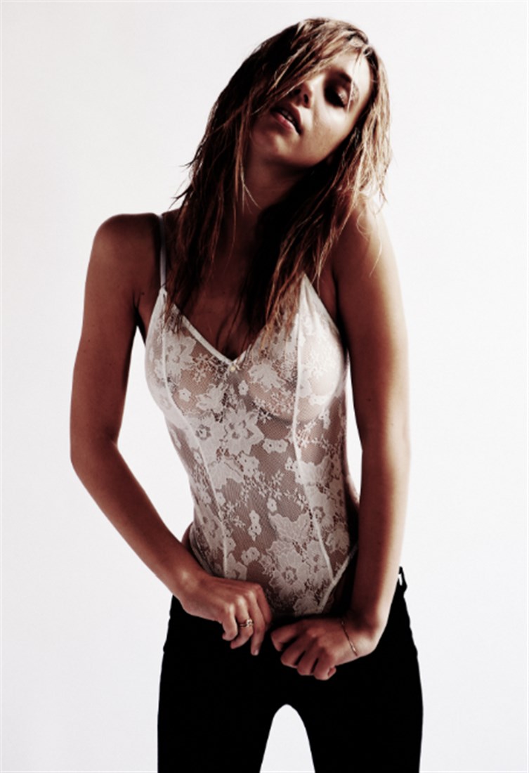 Alexis Ren nude. Photo - 83