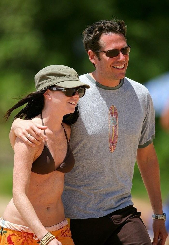 Alyson Hannigan nude. Photo - 7