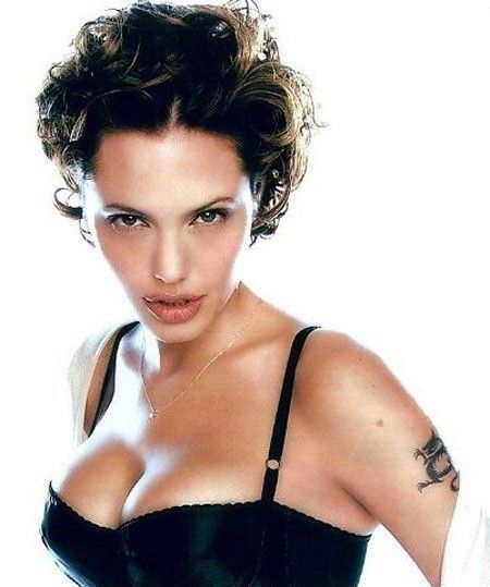 Angelina Jolie nude. Photo - 33