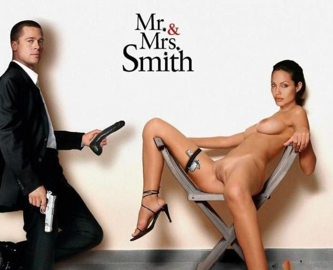 Angelina Jolie nude. Photo - 85