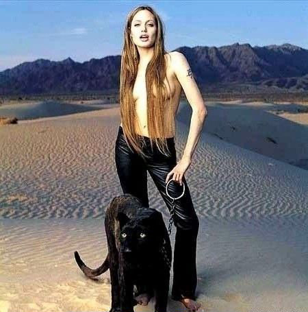 Angelina Jolie nude. Photo - 97