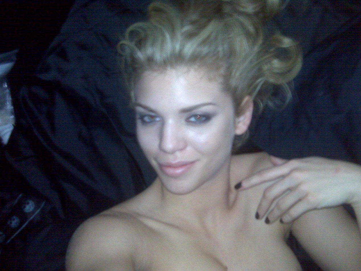 AnnaLynne McCord nude. Photo - 22