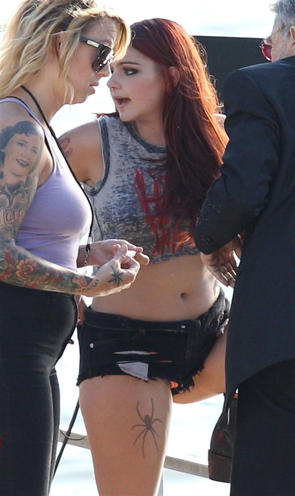 Ariel Winter nude. Photo - 74