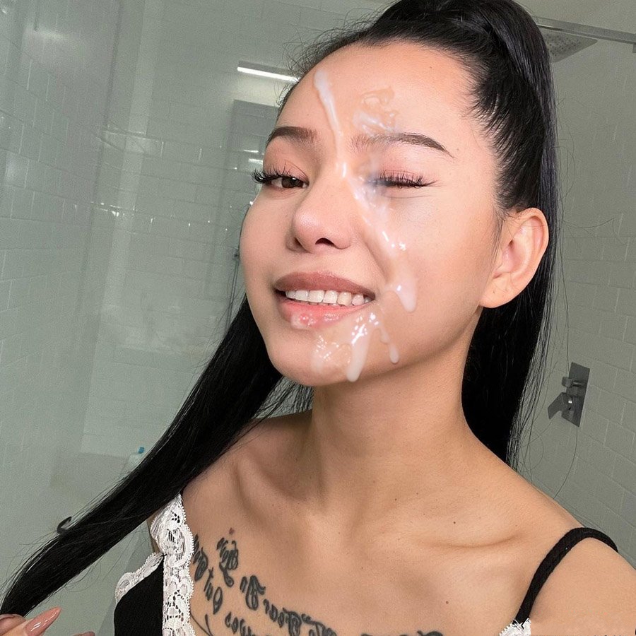 Bella Poarch nude. Photo - 2