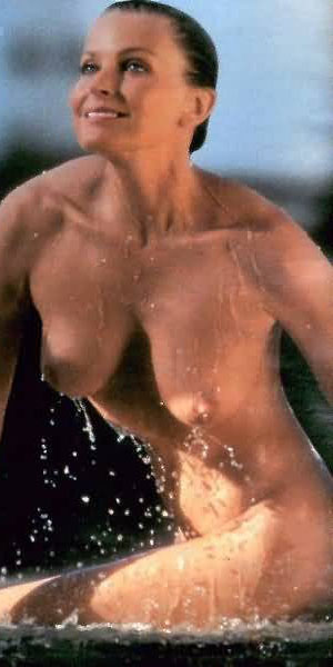 Bo Derek nude. Photo - 10