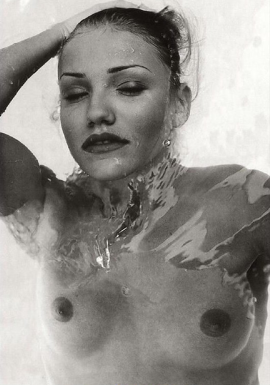 Cameron Diaz nude. Photo - 13