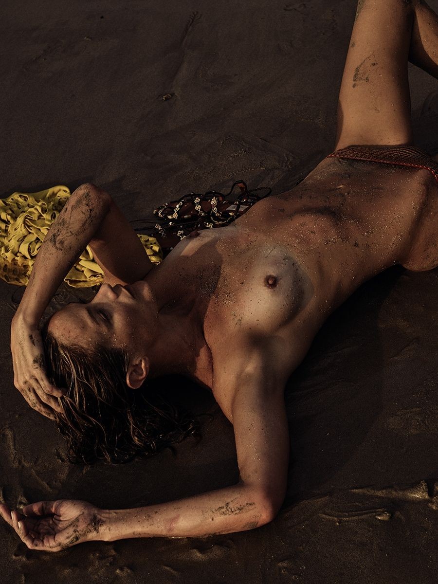 Carolyn Murphy nude. Photo - 13