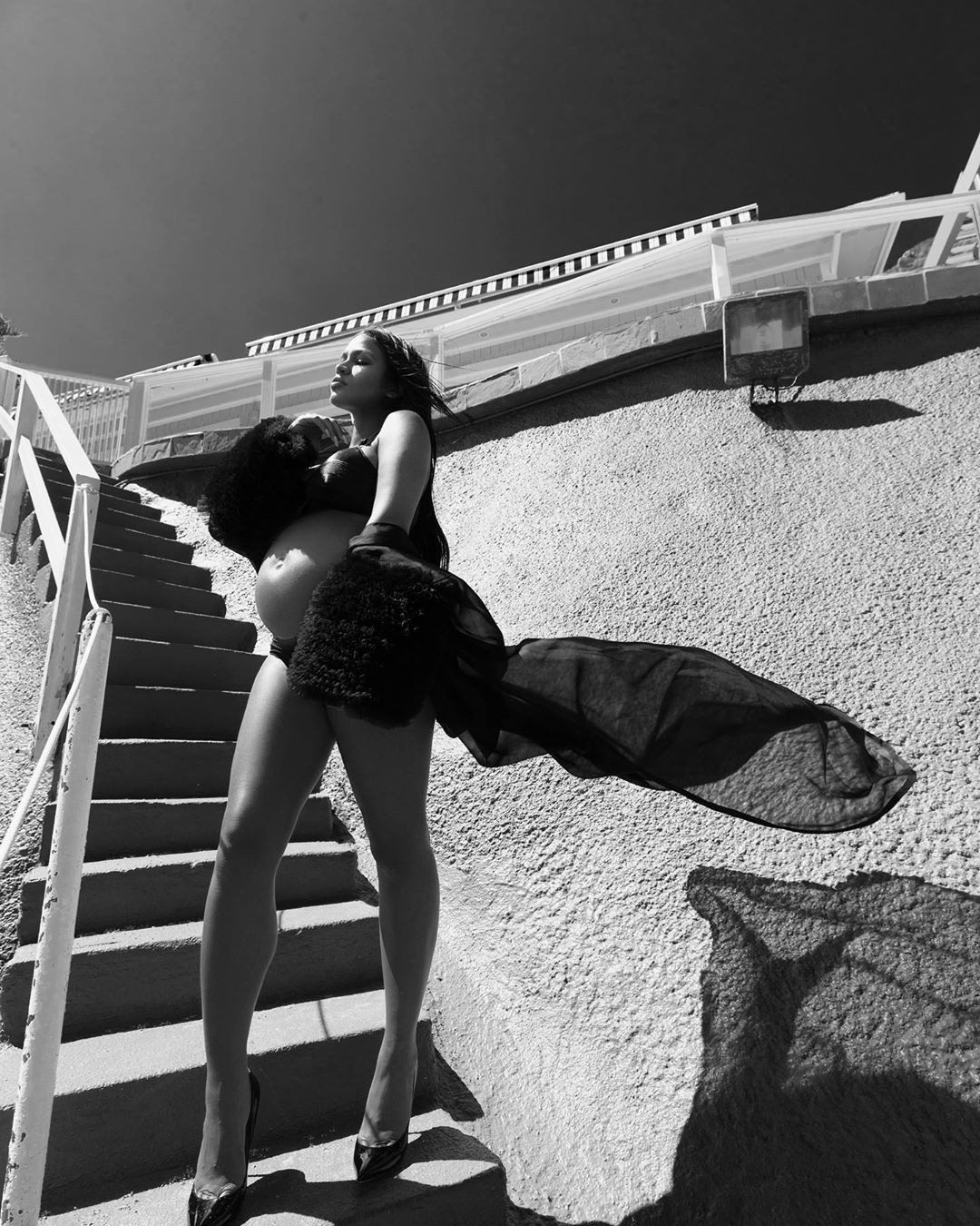 Cassie Ventura nude. Photo - 6