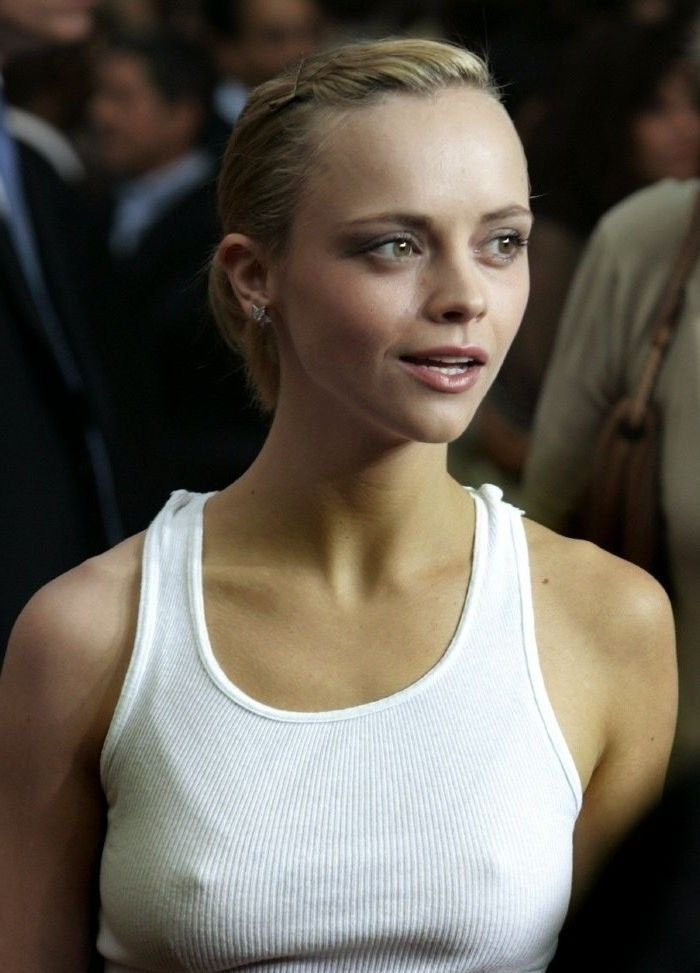 Christina Ricci nude. Photo - 6