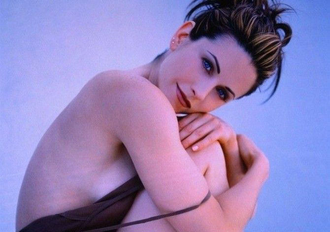 Courteney Cox nude. Photo - 6