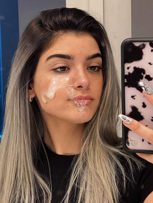 Dixie D'amelio nude. Photo - 17