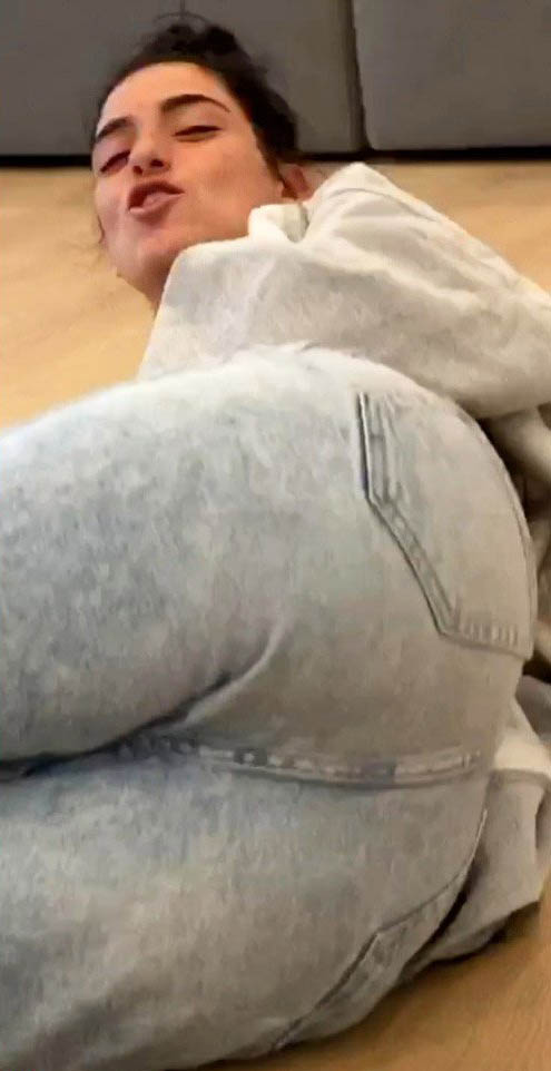 Dixie D'amelio nude. Photo - 98