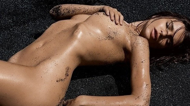 Emily Ratajkowski nude. Photo - 9