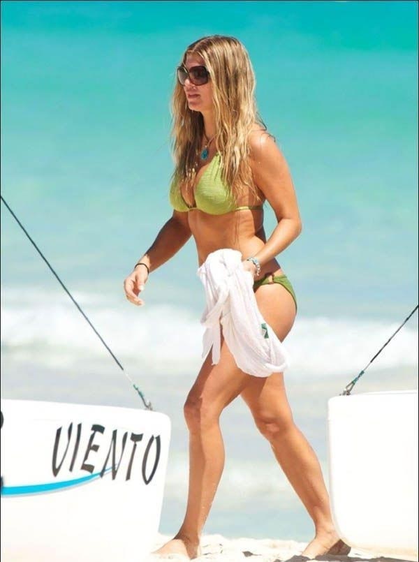 Fergie nude. Photo - 2