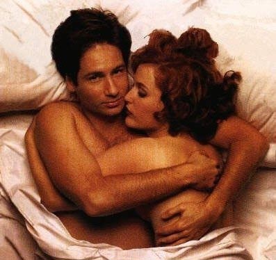 Gillian Anderson nude. Photo - 17