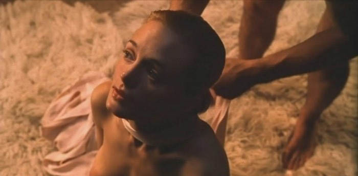 Heather Graham nude. Photo - 18