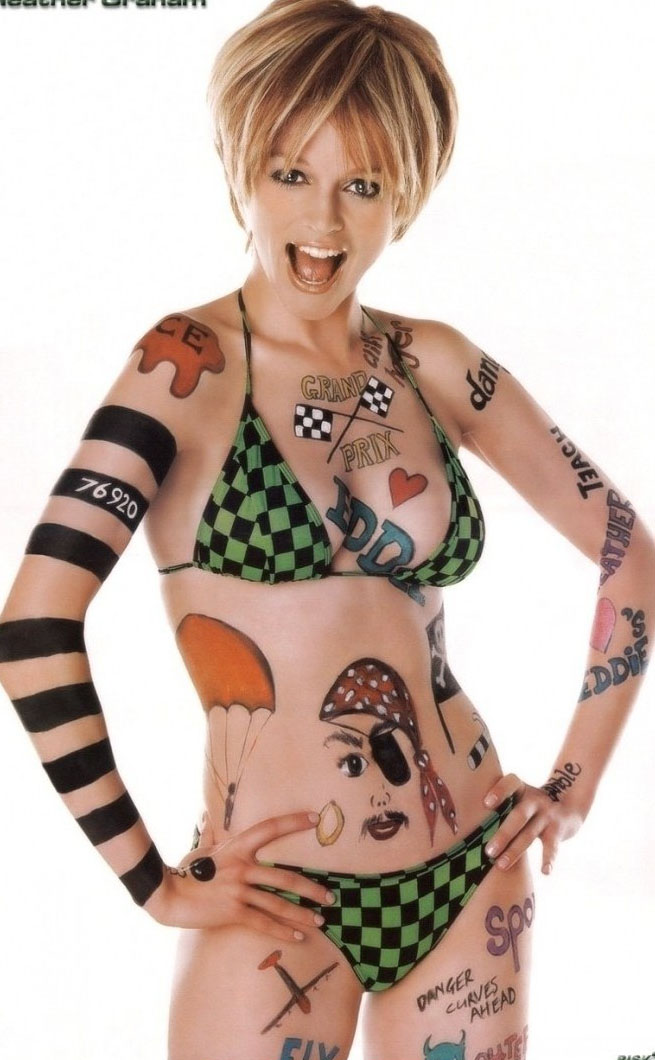 Heather Graham nude. Photo - 2