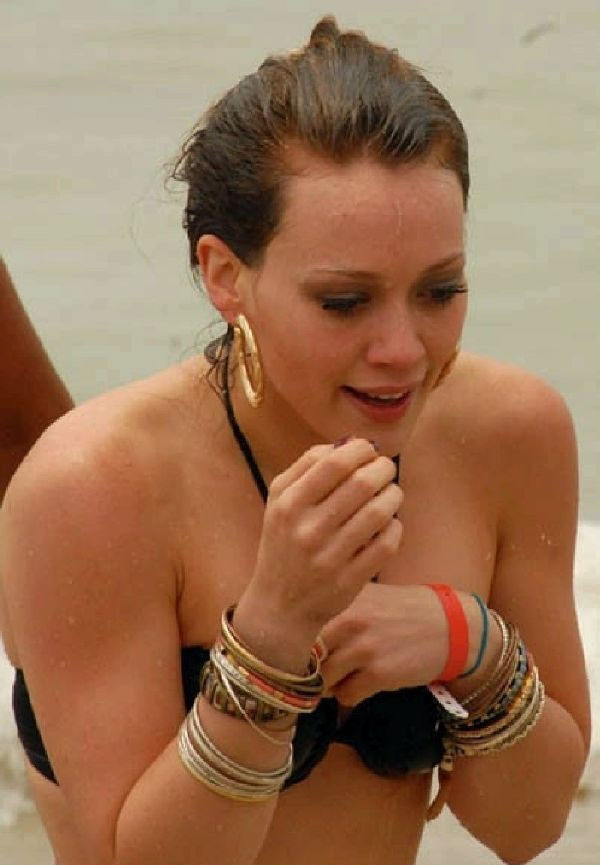 Hilary Duff nude. Photo - 5