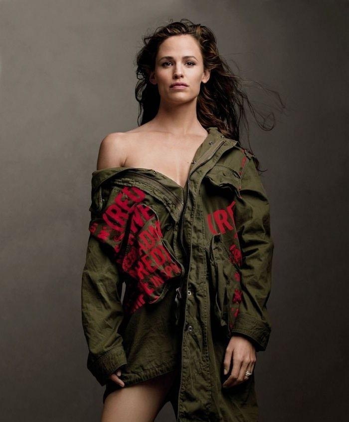 Jennifer Garner nude. Photo - 1