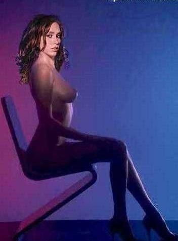 Jennifer Love Hewitt nude. Photo - 2