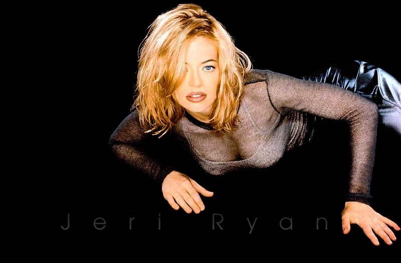 Jeri Ryan nude. Photo - 16