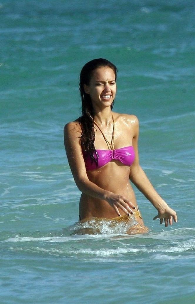 Jessica Alba nude. Photo - 61