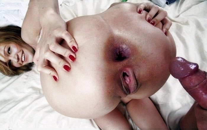 Julia Stiles nude. Photo - 17