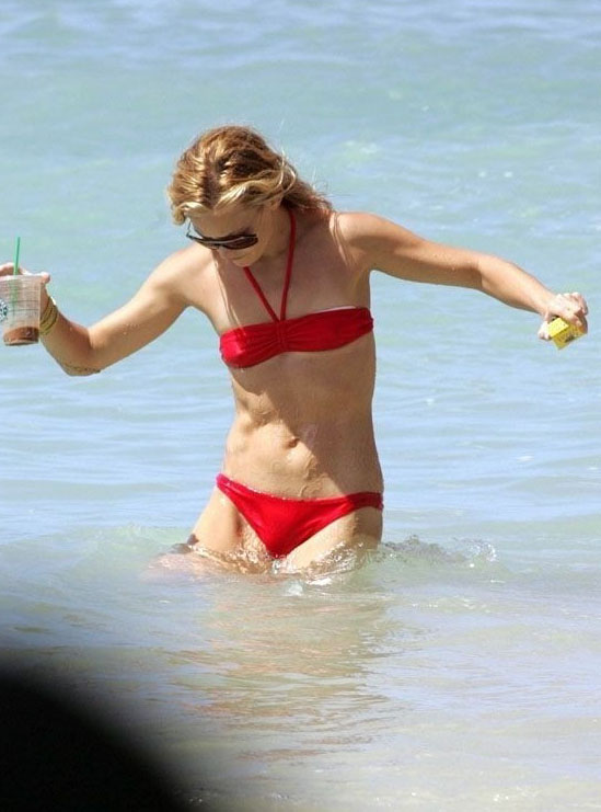 Kate Hudson nude. Photo - 11