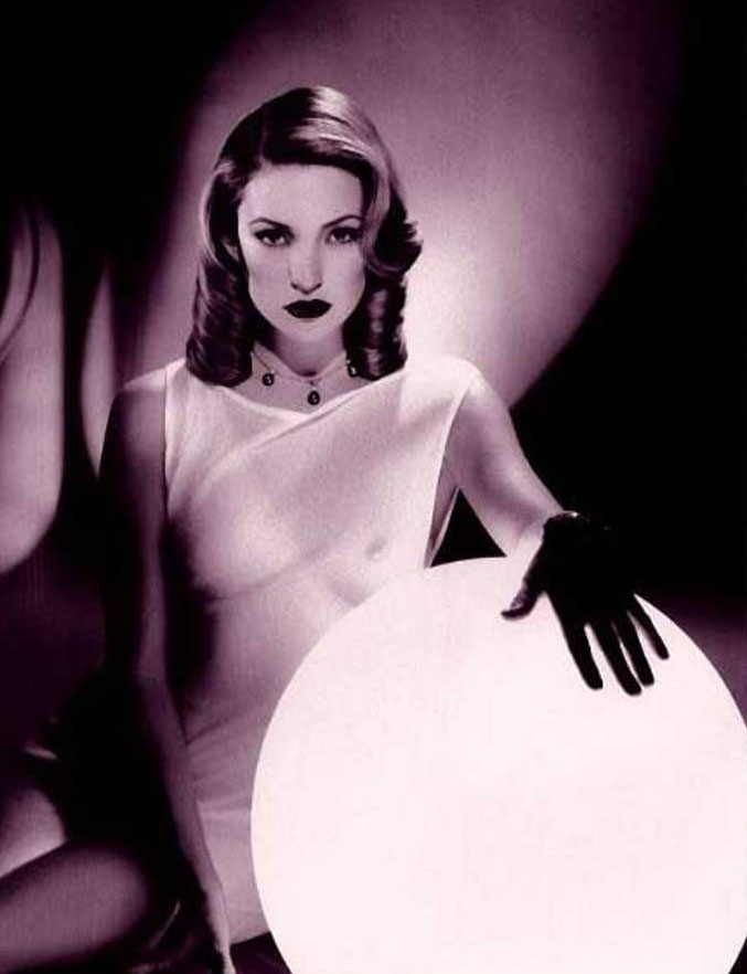 Kate Hudson nude. Photo - 25