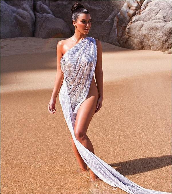 Kim Kardashian nude. Photo - 41