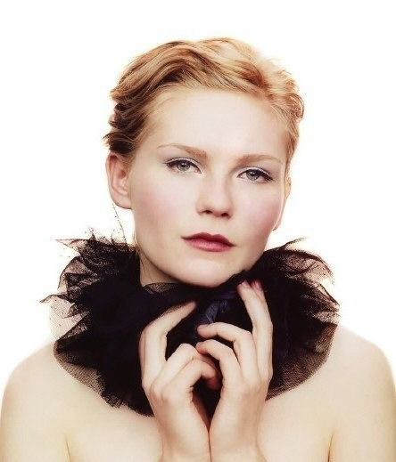 Kirsten Dunst nude. Photo - 33