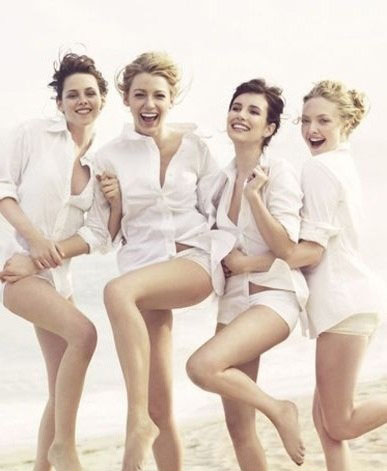 Kristen Stewart nude. Photo - 1