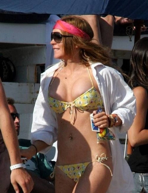Lindsay Lohan nude. Photo - 74