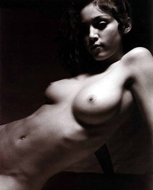 Madonna nude. Photo - 34