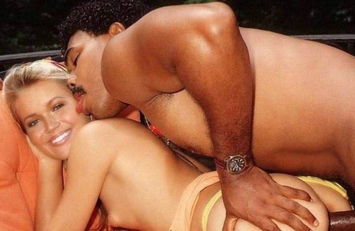 Mandy Moore nude. Photo - 47