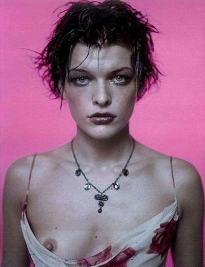 Milla Jovovich nude. Photo - 28