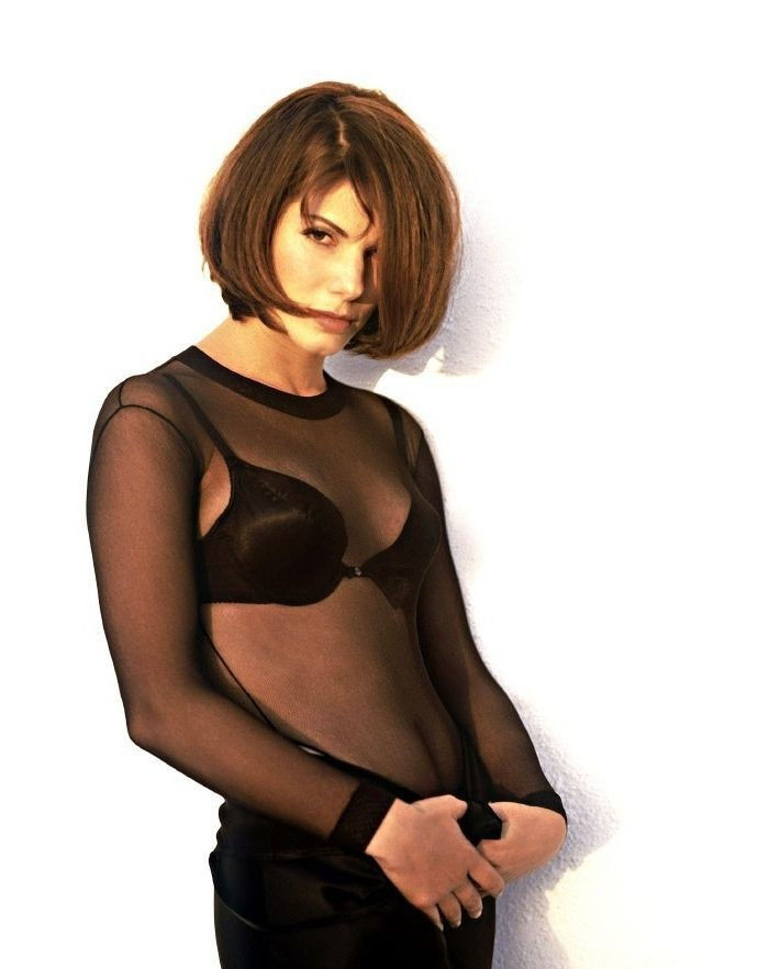 Sandra Bullock nude. Photo - 29