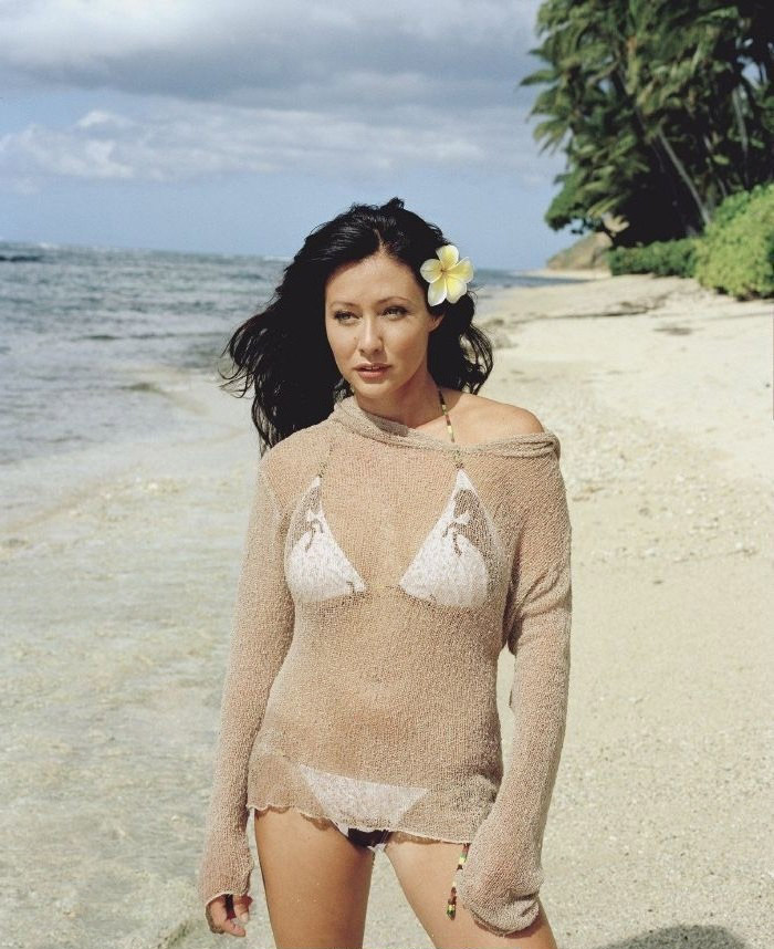 Shannen Doherty nude. Photo - 14